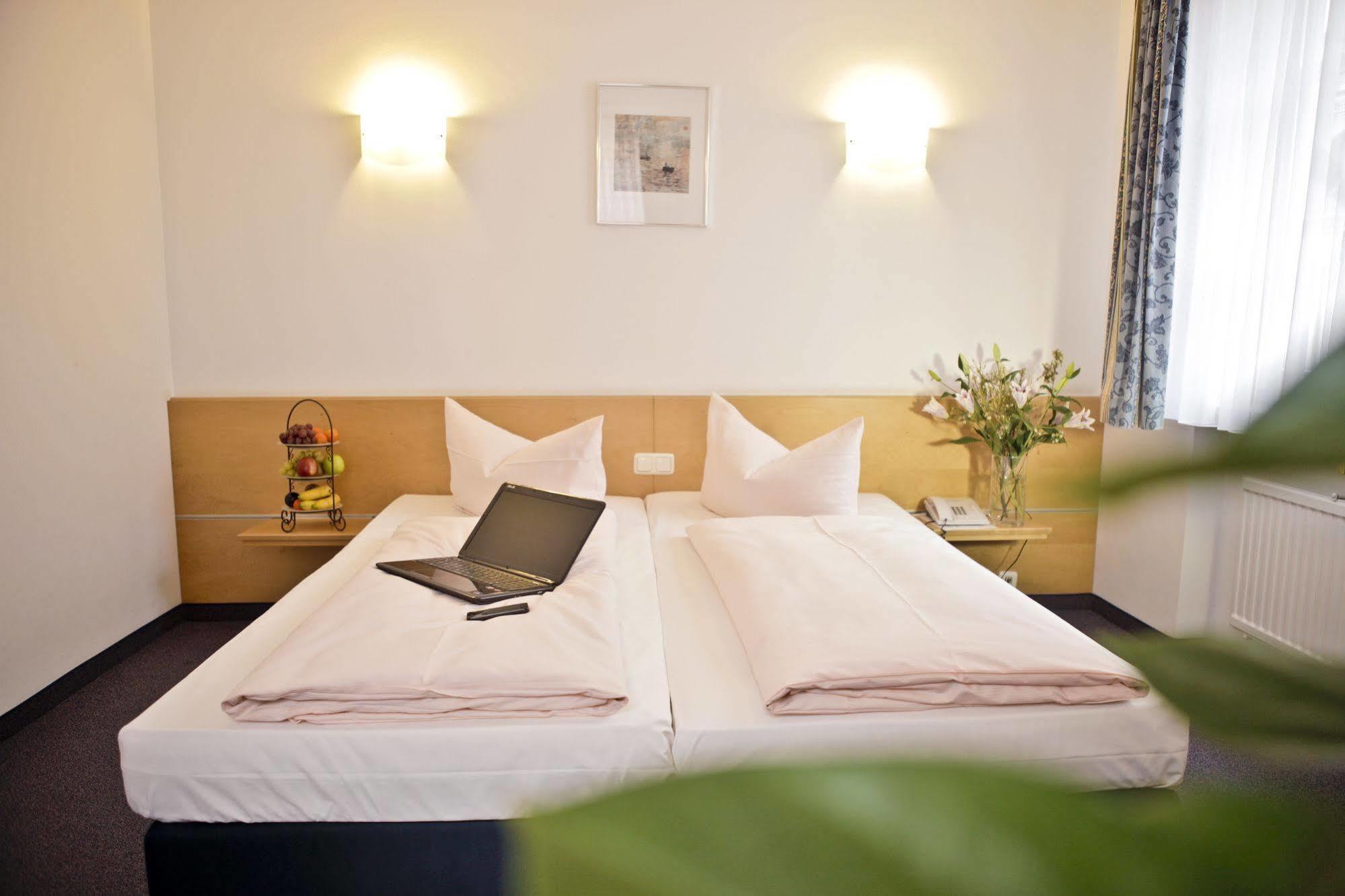 Drexel'S Parkhotel Memmingen Exterior foto